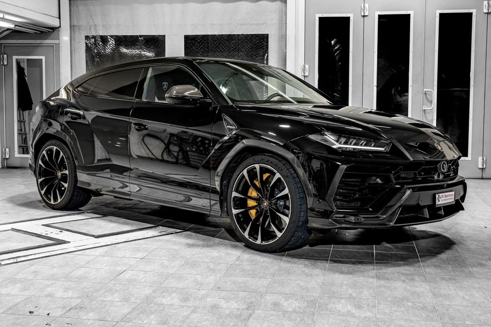 Lamborghini Urus - Lamborghini zur Miete