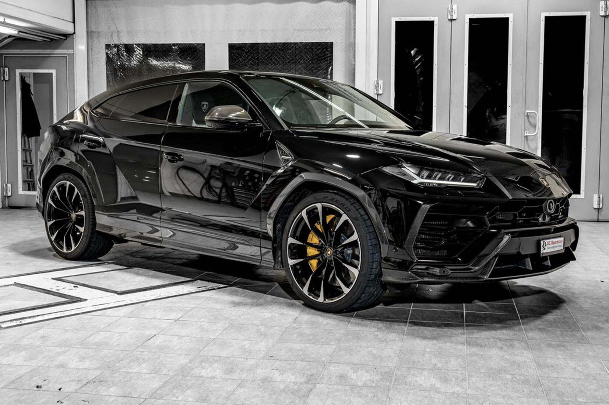 Lamborghini Urus - Lamborghini zur Miete