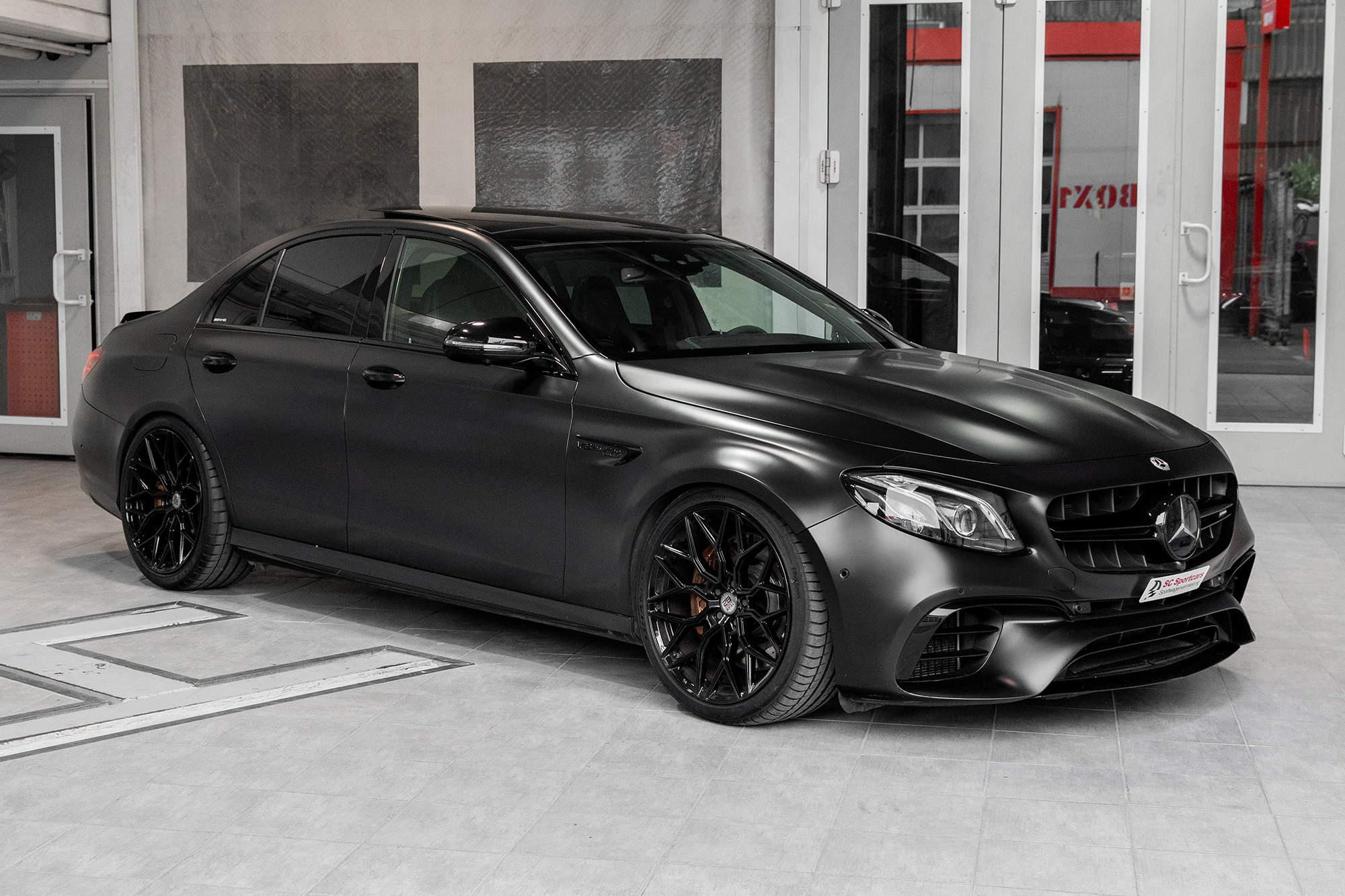 Mercedes-Benz E63S AMG - Mercedes-Benz zur Miete