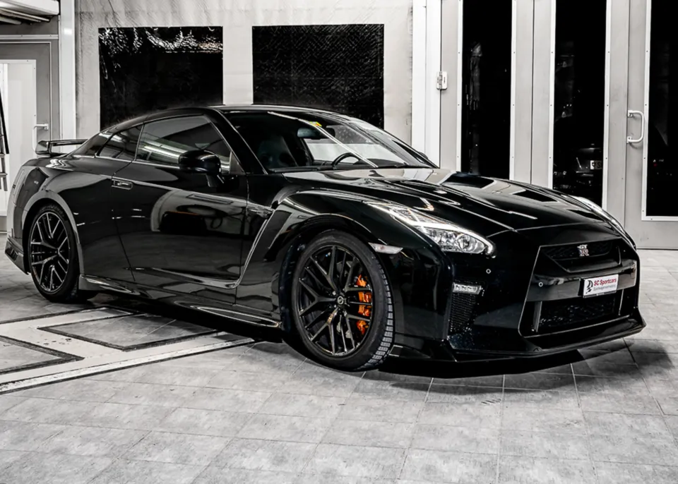 Nissan GTR R35 Prestige Edition - Nissan zur Miete