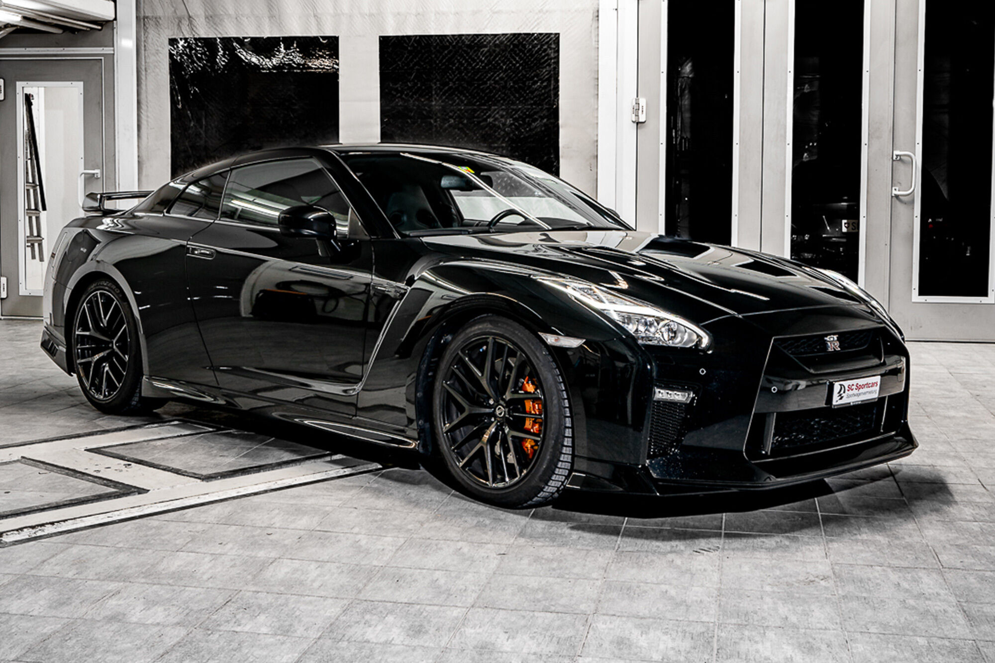 Nissan GTR R35 Prestige Edition - Nissan zur Miete